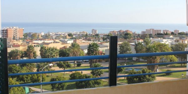 Rental, 4-Bed Apartment, Torremolino, Roof Terrace Views